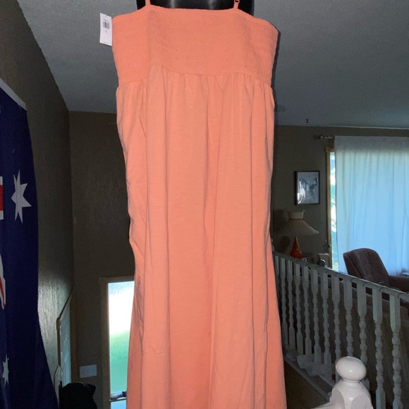 ++2 for $20++ Old Navy Fit & Flare Smocked Cami Midi Dress - Picture 5 of 5